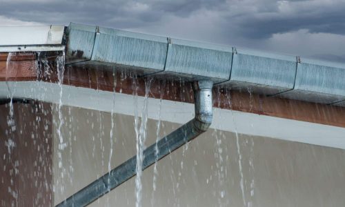 Why Are My Gutters Overflowing? Common Causes and Easy Fixes